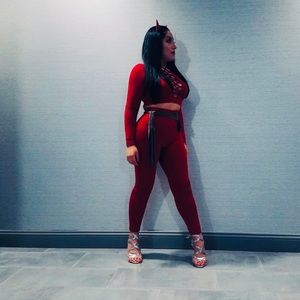 🛍Red two piece set 👿 halloween costume